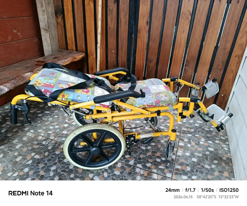 Silla de ruedas infantil neurológica - 2