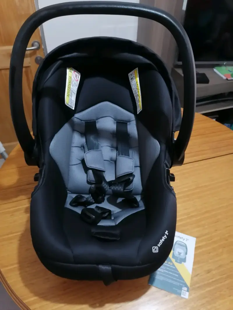 Silla de Auto para Bebé Safety 1st Negra - 3