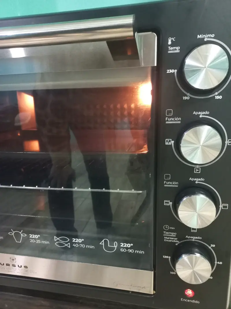 Horno eléctrico con Convector. - 2