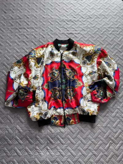 Chaqueta bomber reversible con diseño colorido - miniatura 2