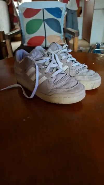 Zapatillas deportivas Adidas palo rosa  usadas - miniatura 1