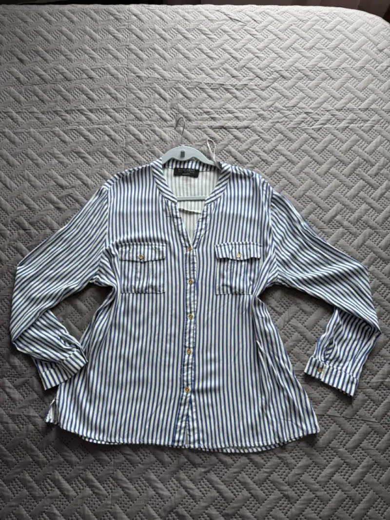 Blusa de rayas azul y blanco para mujer - 3