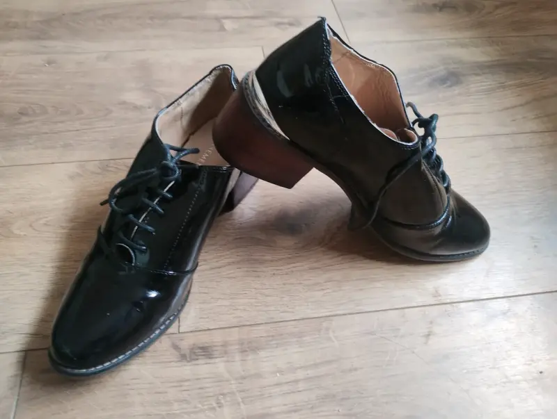 Zapatos de charol negros Basement talla 38 - 5
