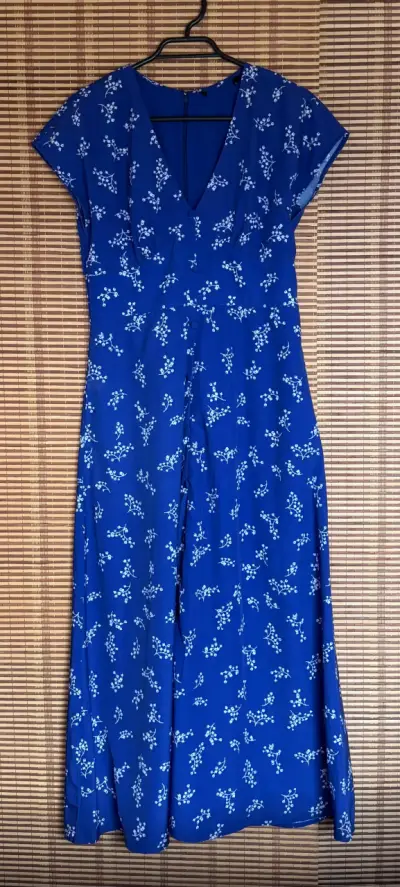 Vestido azul con estampado floral - miniatura 1