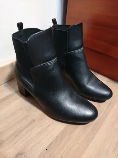 Botines de cuero elegantes - miniatura 1