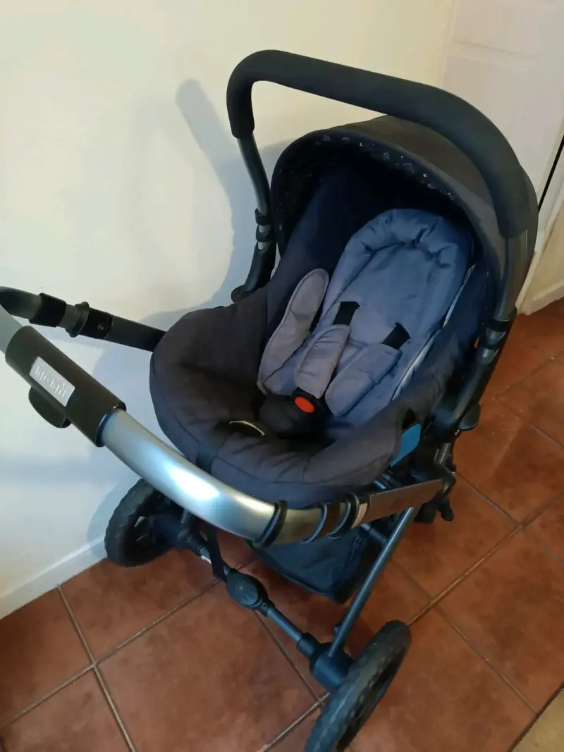 Coche de bebé Infanti Epic 5G negro - 2