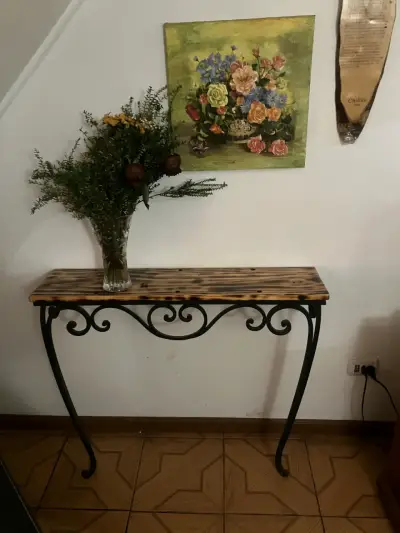 Mesa consola de madera y metal estilo vintage - miniatura 1