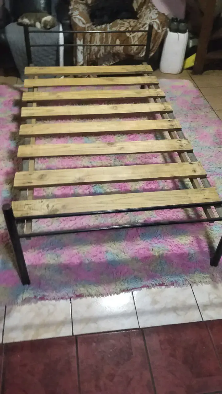 Cama de una plaza iMedia con colchón incluido - 2