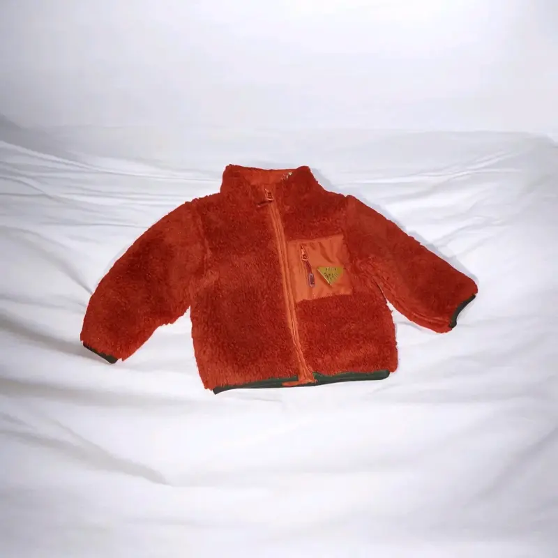 Lote de ropa de bebé con abrigos y bodys - 3