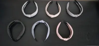 Set de cintillos con lunares en varios colores - miniatura 1