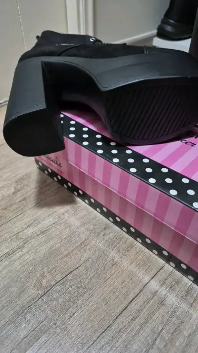 Botines de tacón alto negros con plataforma - miniatura 2