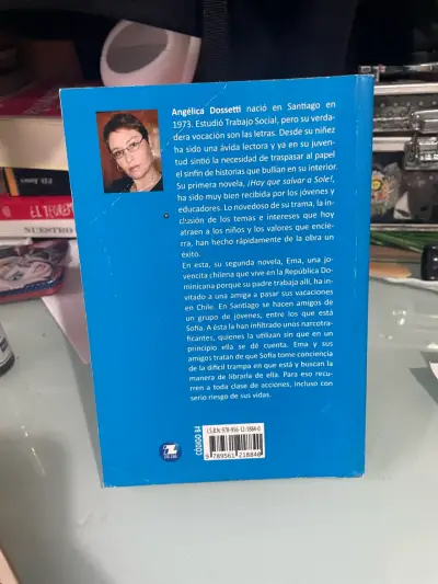 Libro 'Todo por una amiga' de Angélica Dossetti - miniatura 2
