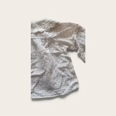 Blusa niña cuello bordado Talla 8 - miniatura 2