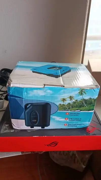 Compresor de Aire Portátil para Auto 12V - miniatura 1