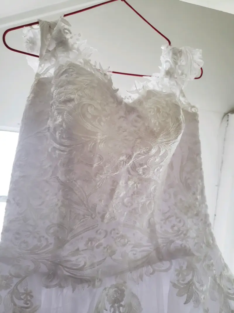 Vestido de novia blanco clásico con falso - 2