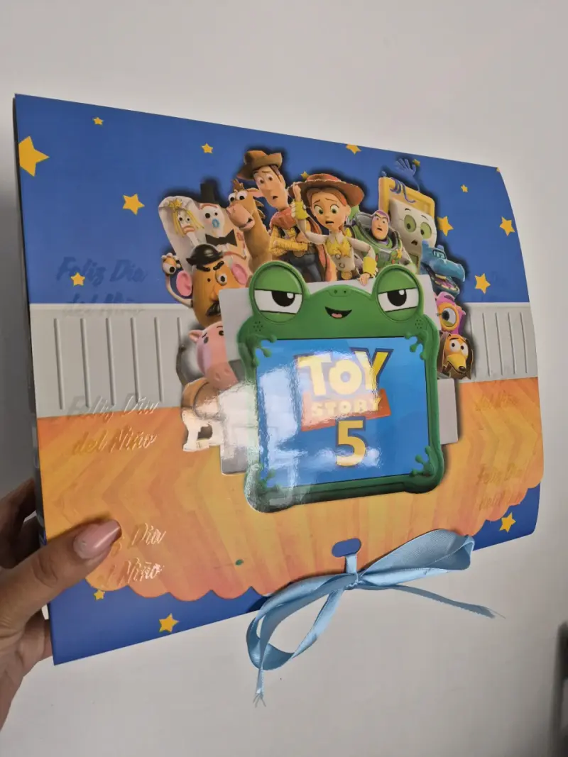 Cajas de Regalo Temáticas Toy Story, Hello Kitty y Spiderman - 2