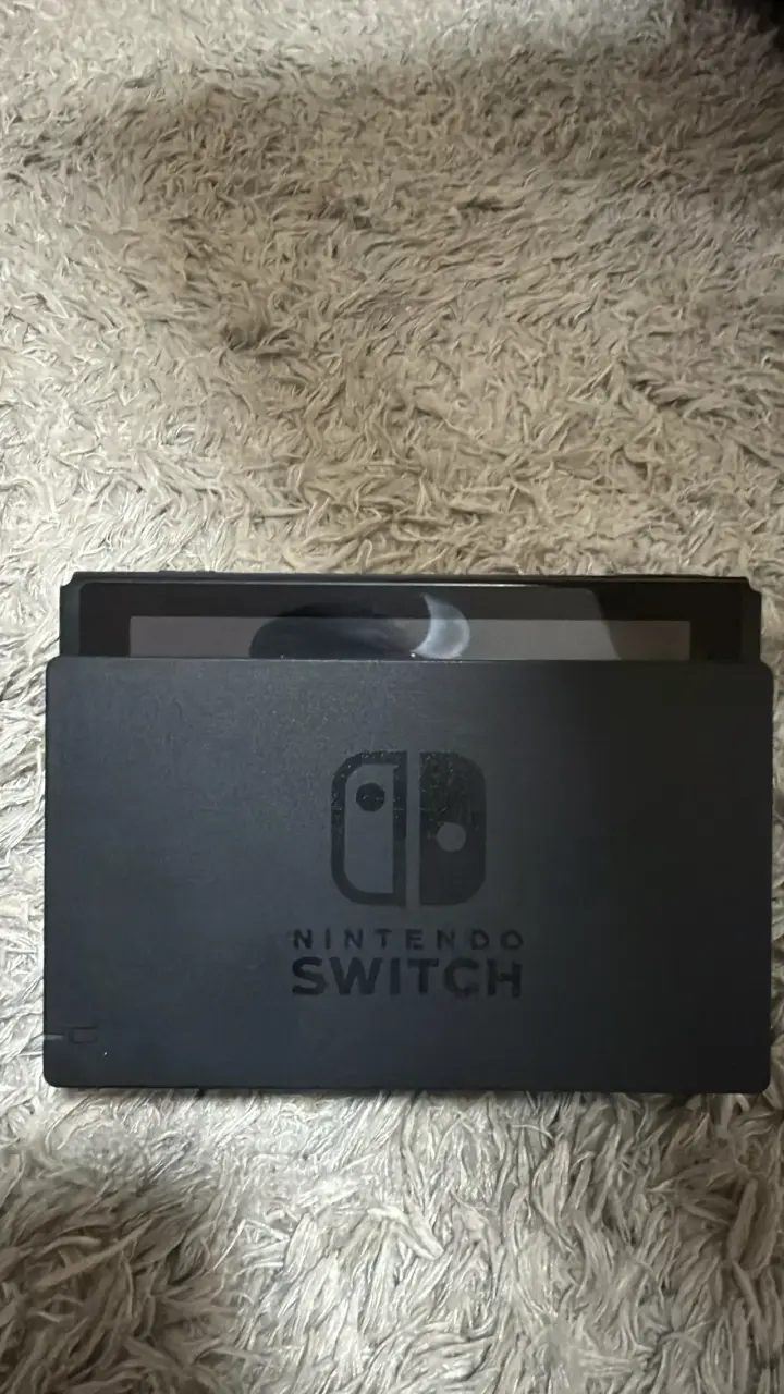 Consola Nintendo Switch con Joy-Con y accesorios - 6