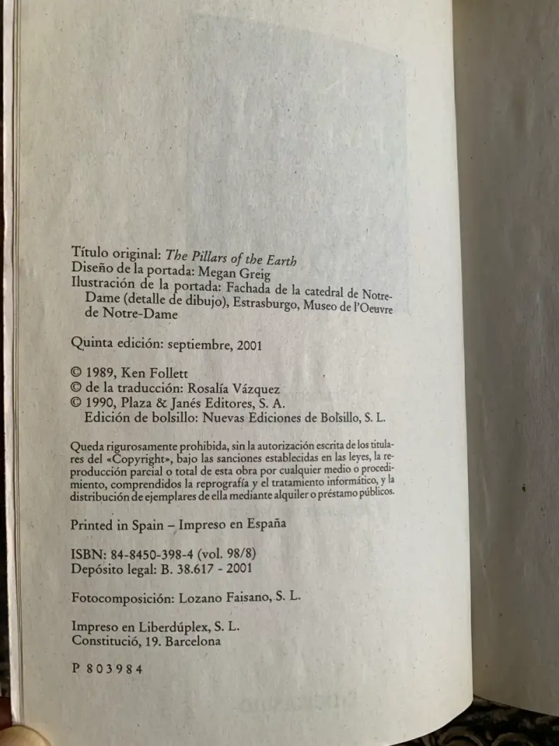 Libro 'Los Pilares de la Tierra' de Ken Follett - 4