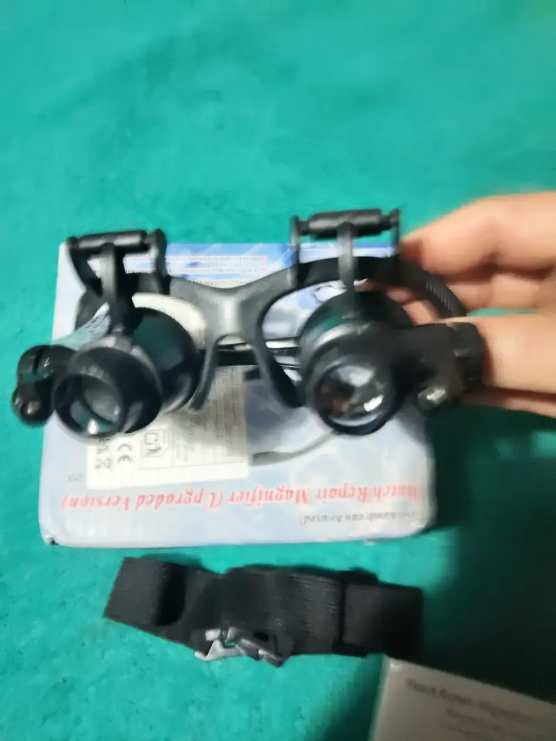 Lupa de Reparación de Relojes con Lentes Intercambiables - 2