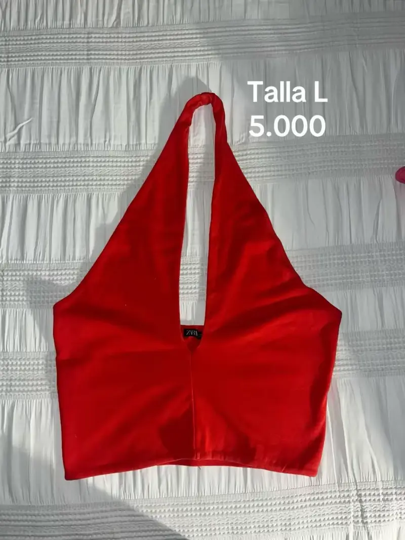 Top rojo sin mangas talla L