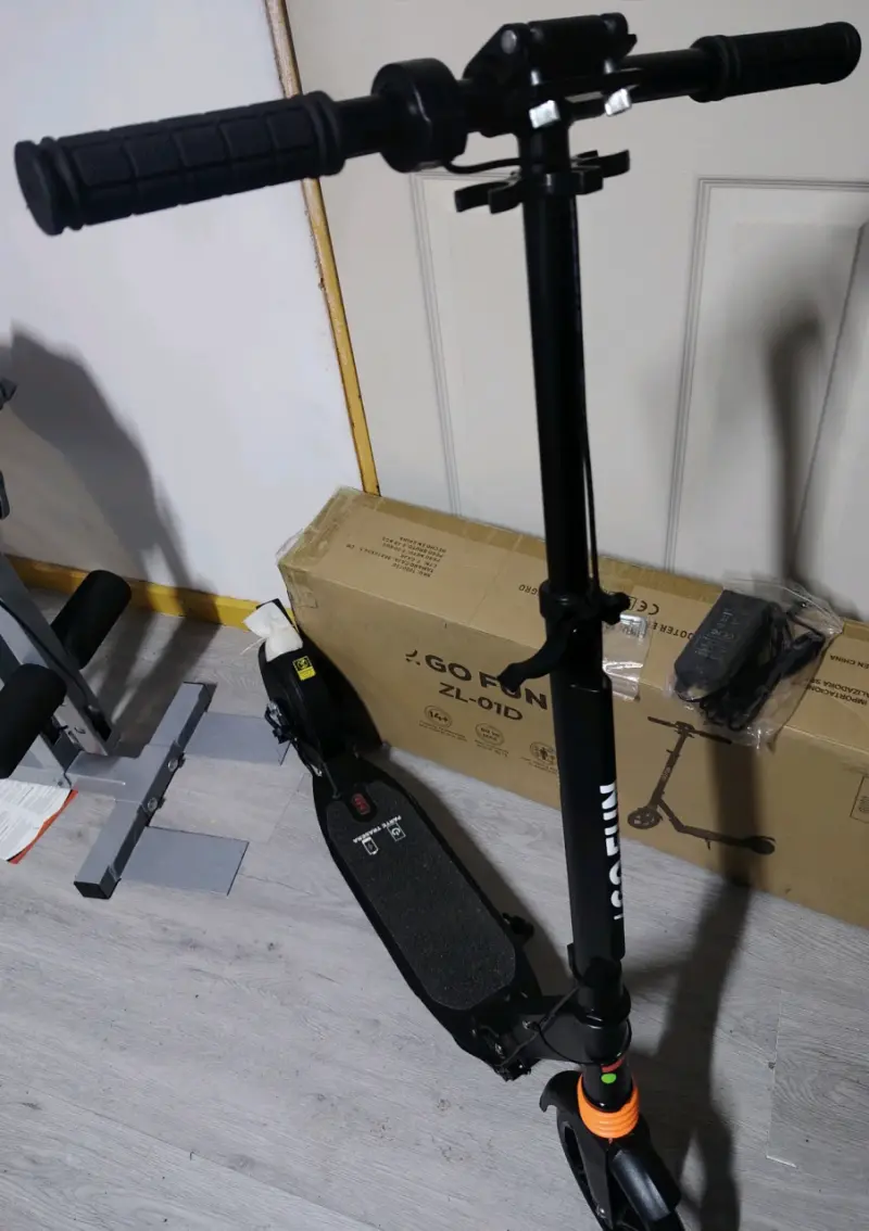 Scooter eléctrico plegable Go Fun ZL-01D - 1