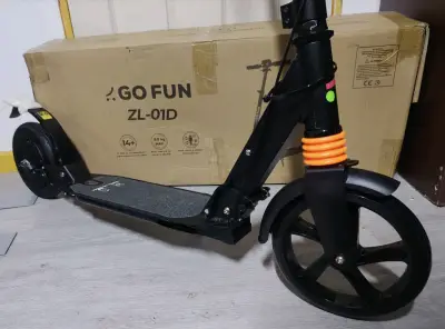 Scooter eléctrico plegable Go Fun ZL-01D - miniatura 4