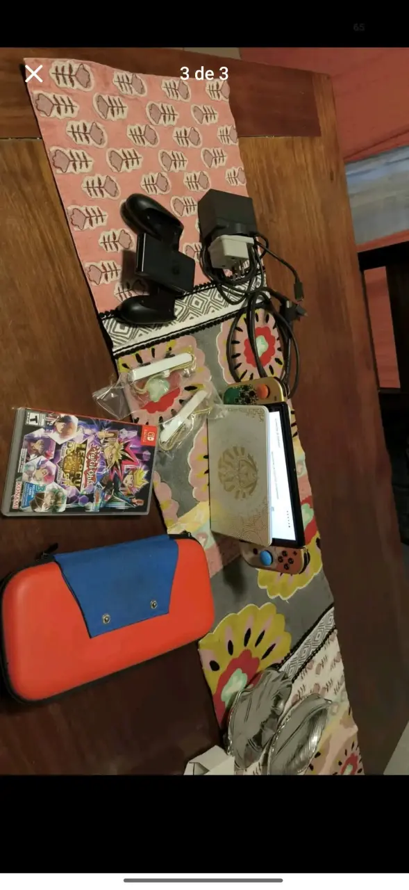 Nintendo Switch OLED Edición Zelda con Accesorios - 6