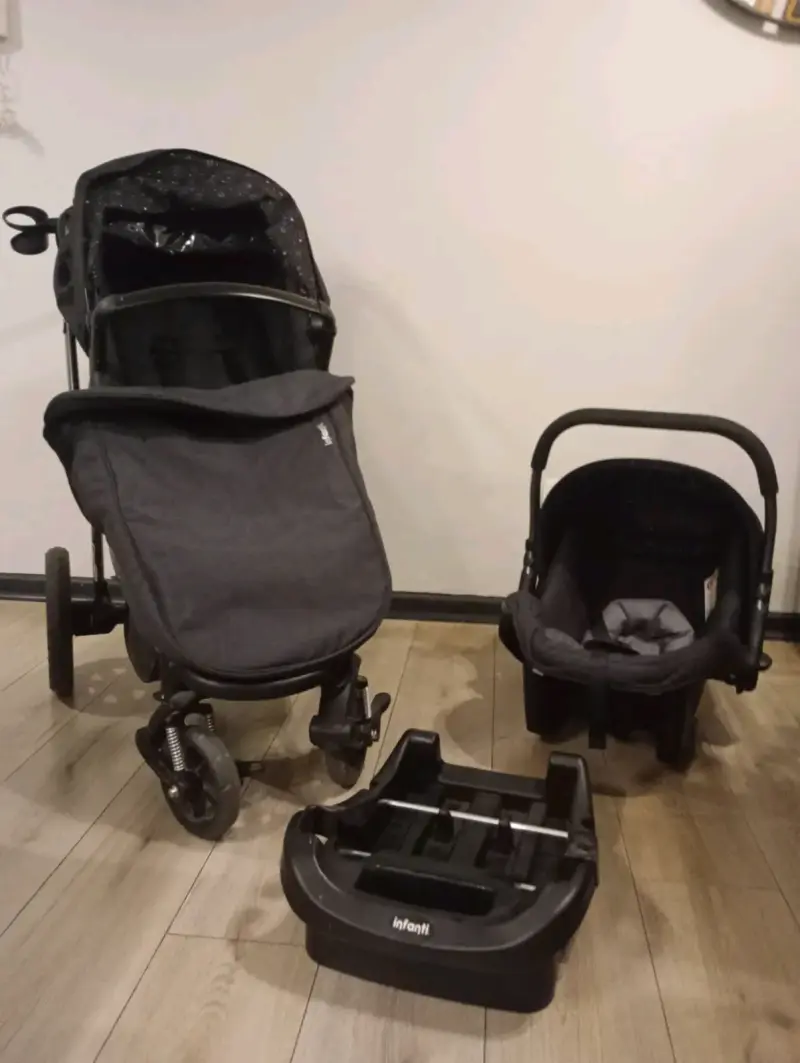 Coche de bebé Infanti 3 en 1 con silla de auto - 1