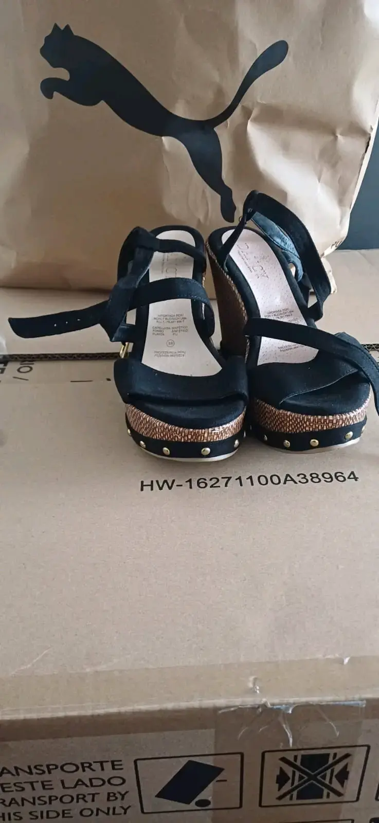 Sandalias de plataforma negras con hebilla - 1