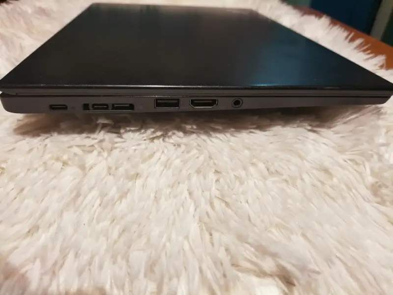 Lenovo ThinkPad X390 I5 10GEN 8 RAM 240 SSD - 6