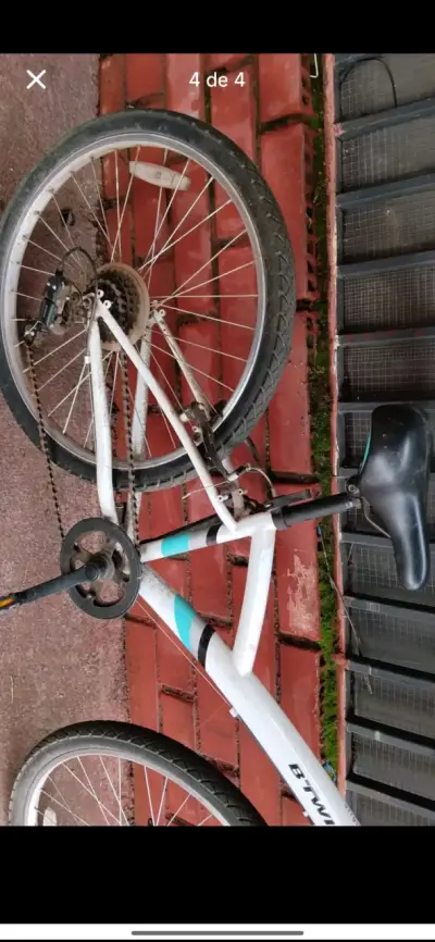 Bicicleta B'Twin Original blanca en buen estado - miniatura 1