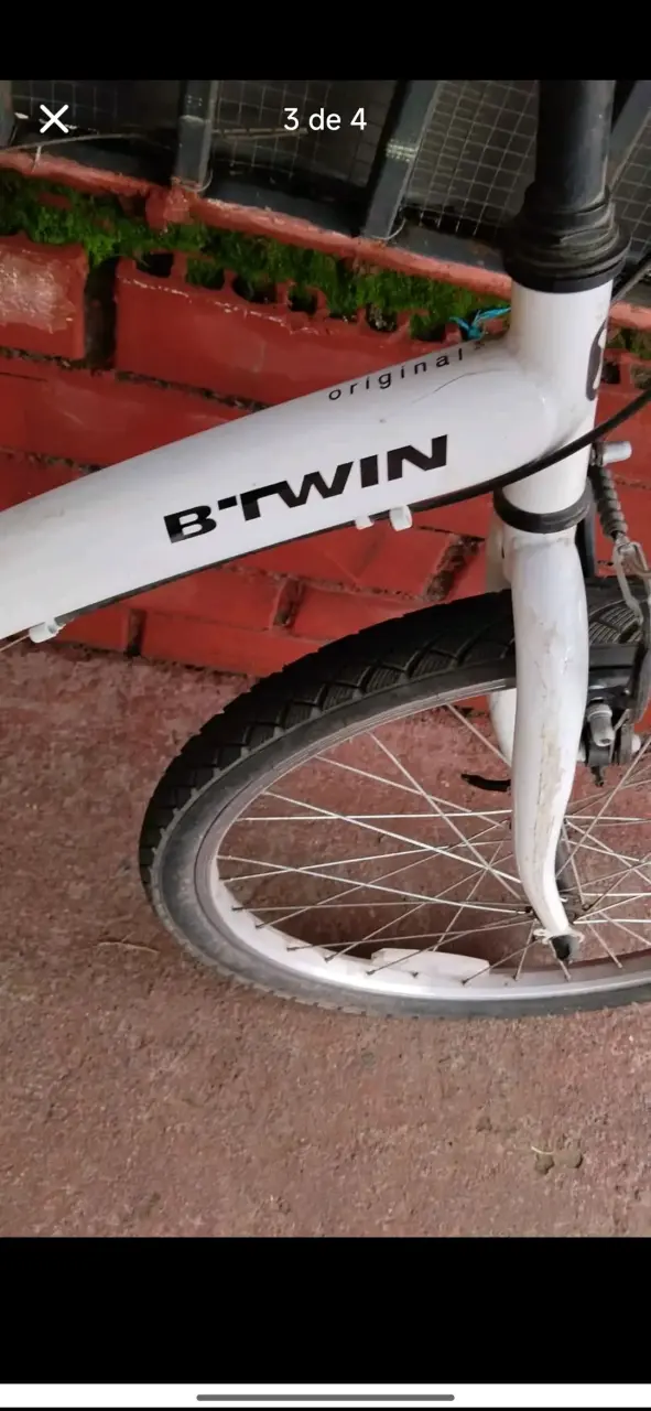 Bicicleta B'Twin Original blanca en buen estado - 2