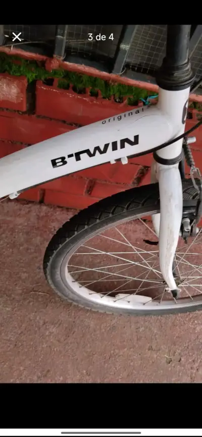 Bicicleta B'Twin Original blanca en buen estado - miniatura 2