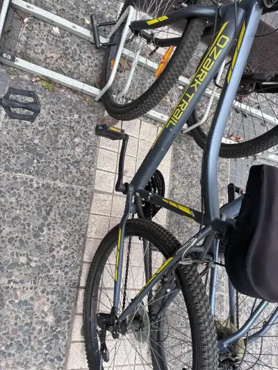 2 Bicicletas de montaña Ozark Trail  aro 26 - miniatura 4