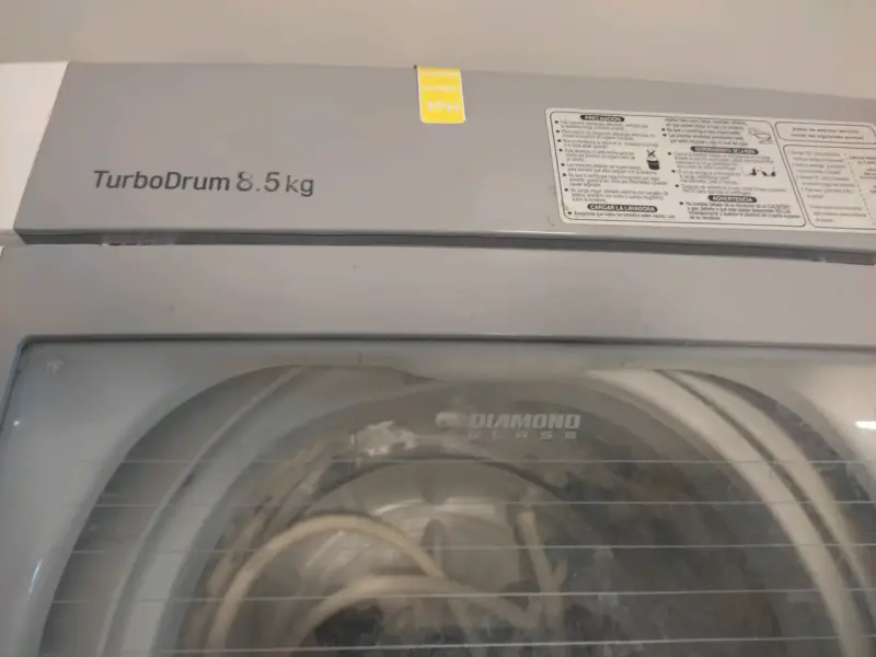 Lavadora automática LG 11kg con panel digital - 6