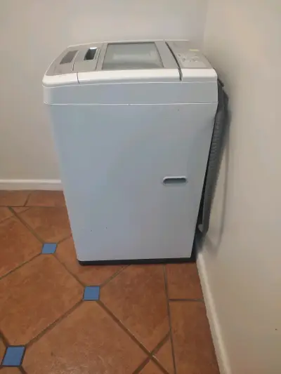 Lavadora automática LG 11kg con panel digital - miniatura 5