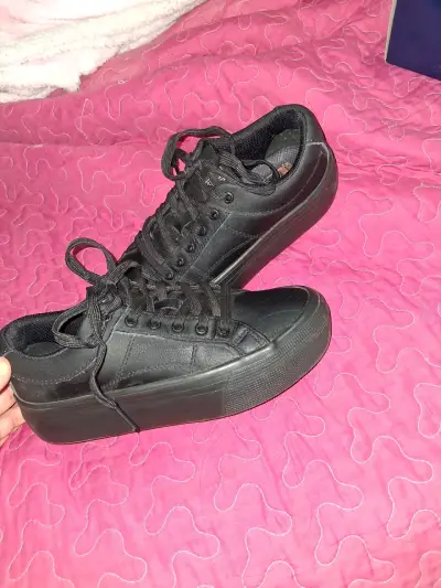 Zapatillas negras maui and sons 35 da para 36 - miniatura 1