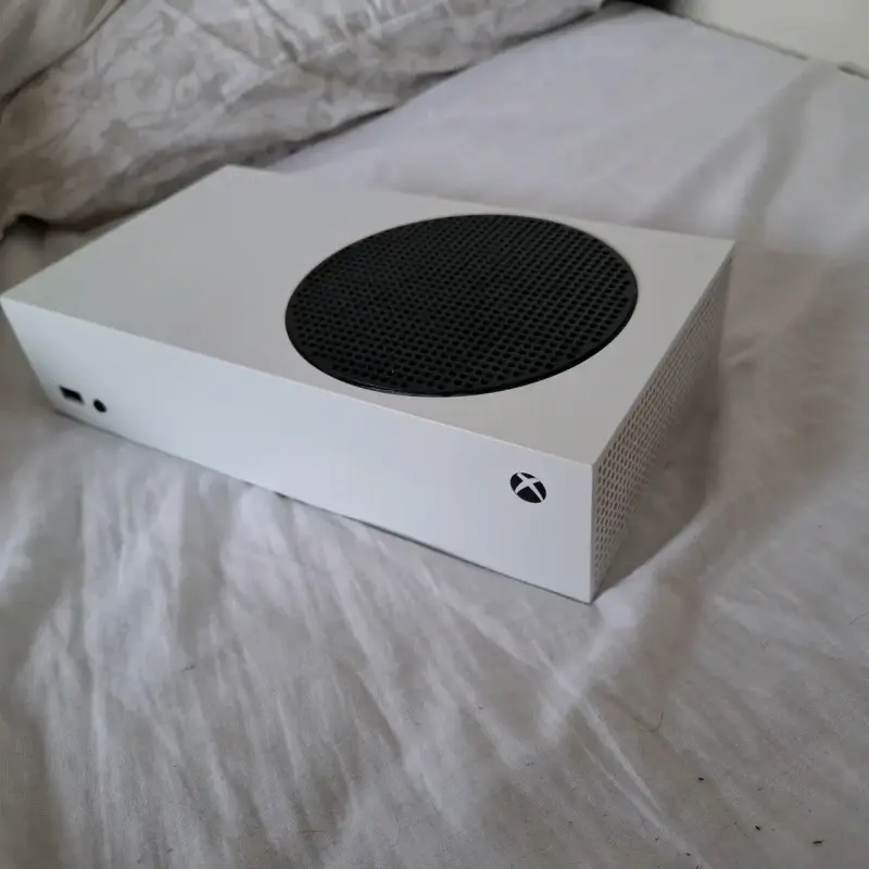 Consola Xbox Series S en buen estado - 3