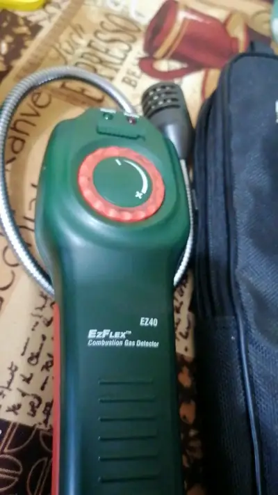 Detector de Gas Combustible Extech EZ40 - miniatura 2