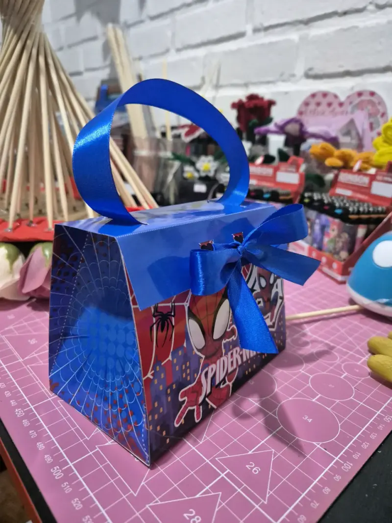 Caja dulcera muchas tematicas - 3