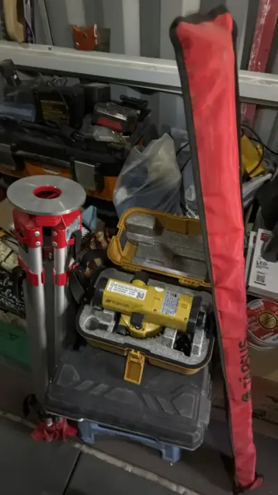 Nivel automático Topcon AT-B4A con trípode - miniatura 3
