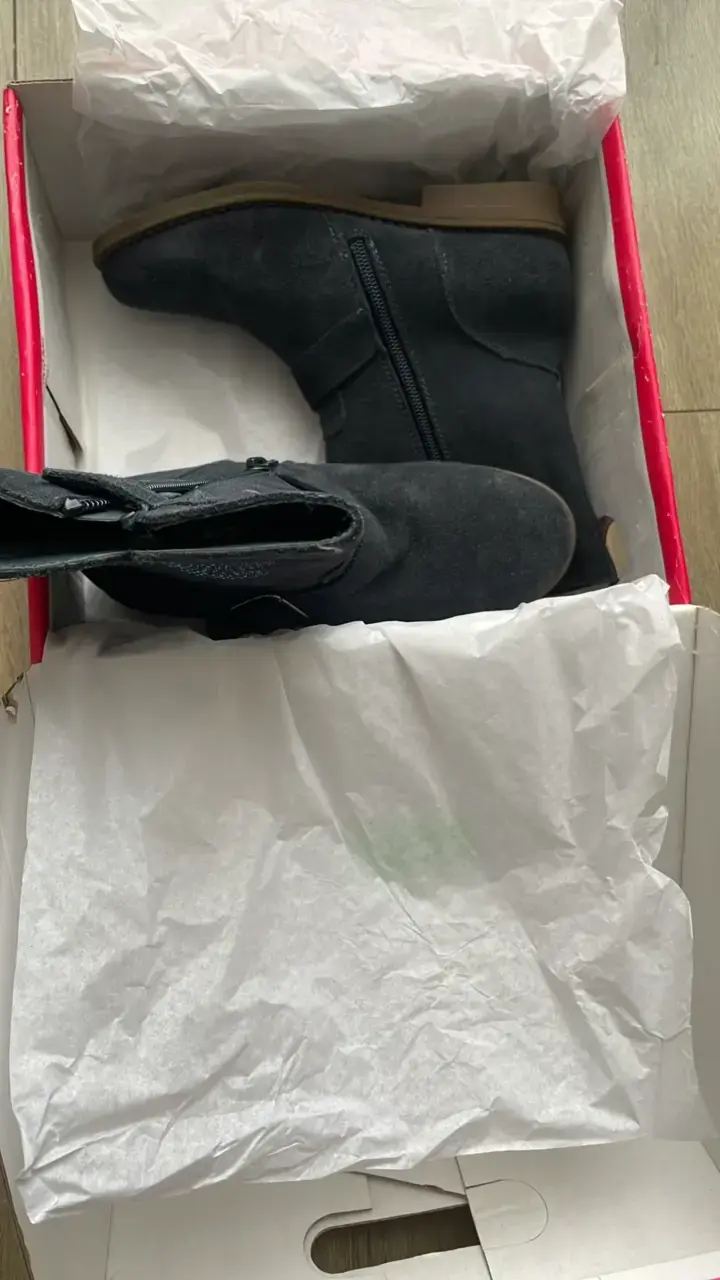 Botines de gamuza azul Talla 32. - 6