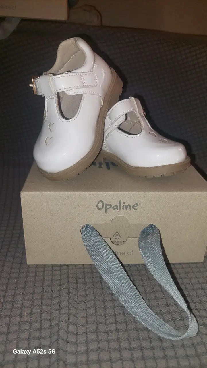 Zapatos de bebé blancos Opaline talla 18 - 3