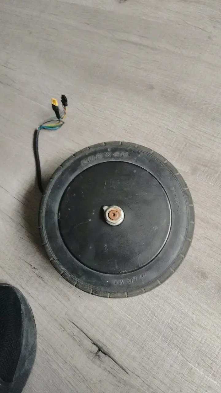 Rueda de motor eléctrico para scooter - 3