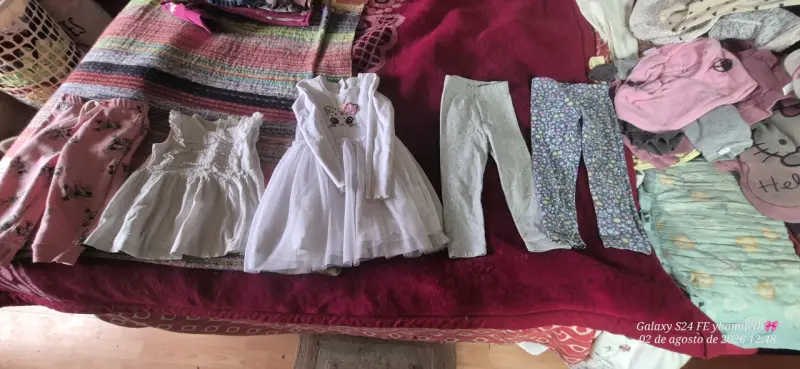 Lote de ropa infantil variada para niñas - 10