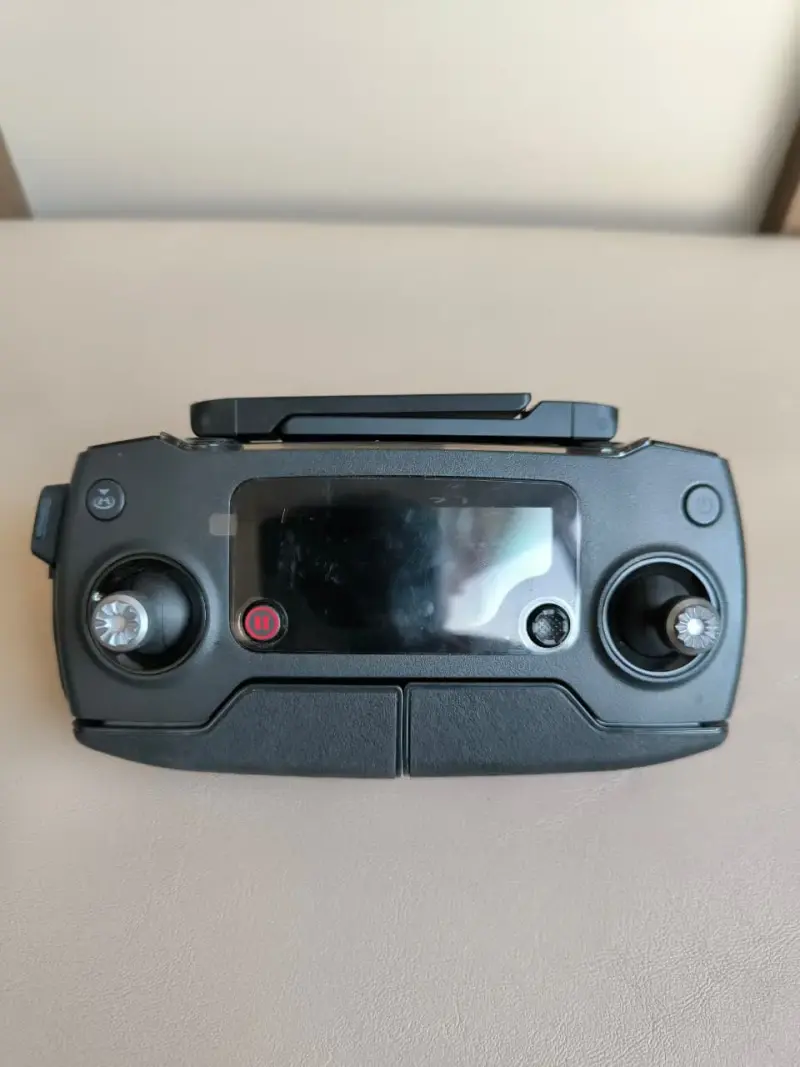 Drone DJI Mavic Pro con Control Remoto - 3