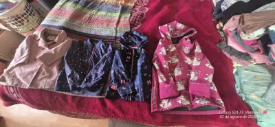 Lote de ropa infantil variada - miniatura 4