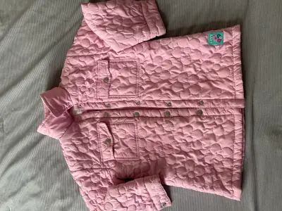 Chaqueta de invierno para niña en varios colores - miniatura 3