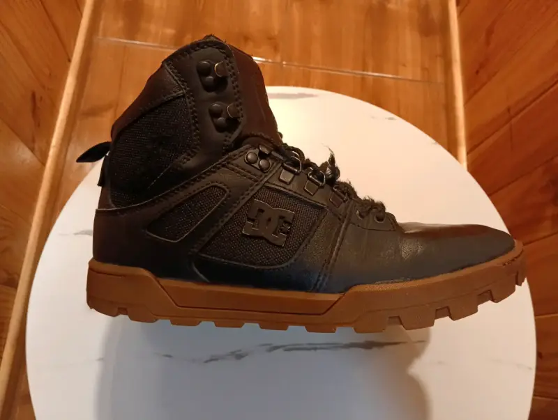 Zapatos DC impermeables