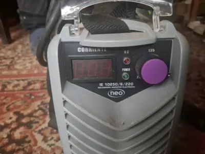 Soldadora Inversora Neo con Máscara de Soldar - miniatura 2